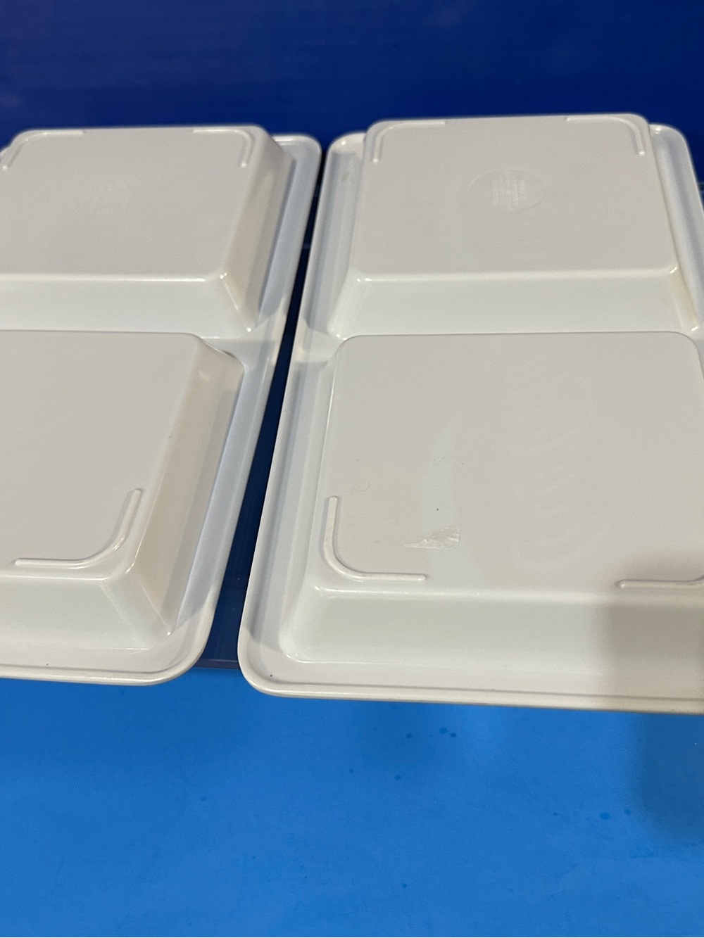 Coca-Cola Melamine Divided Serving Tray Set 12”x6.5”x1” - Picture 4 of 6